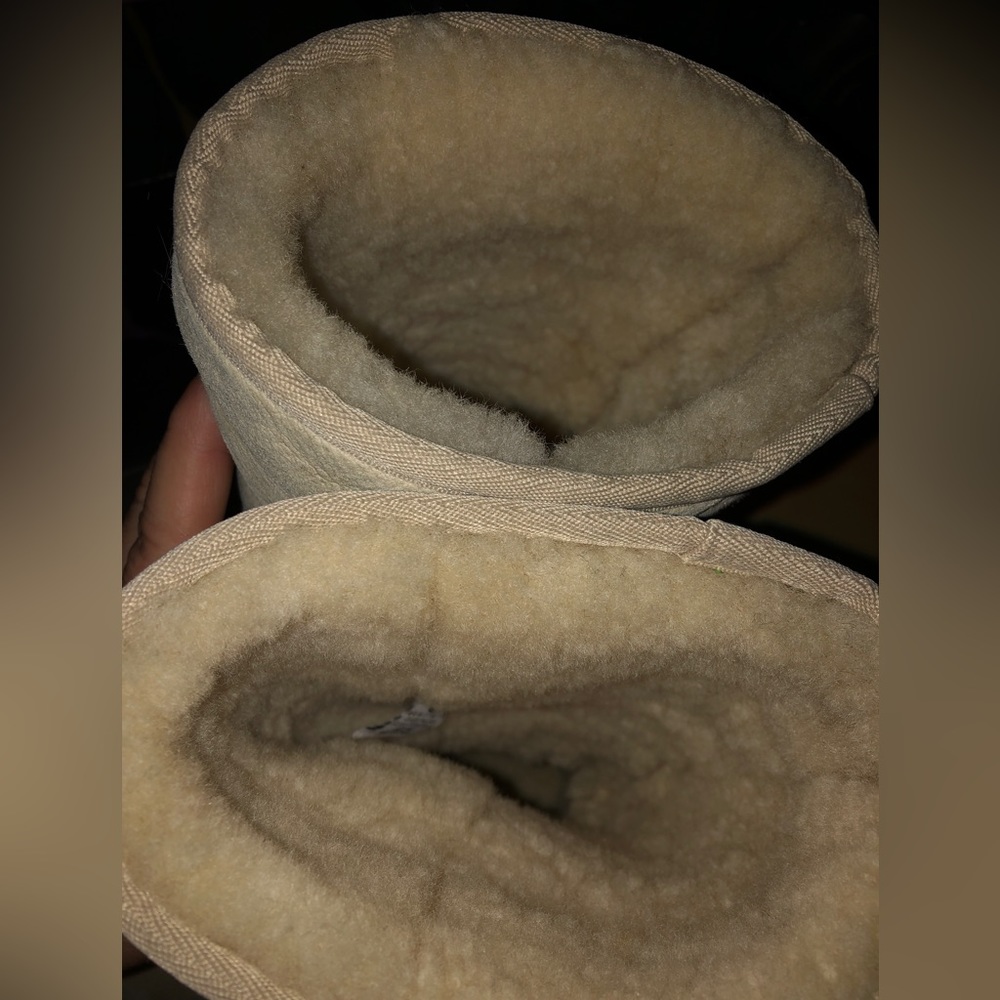 Uggs With Fur - image 7